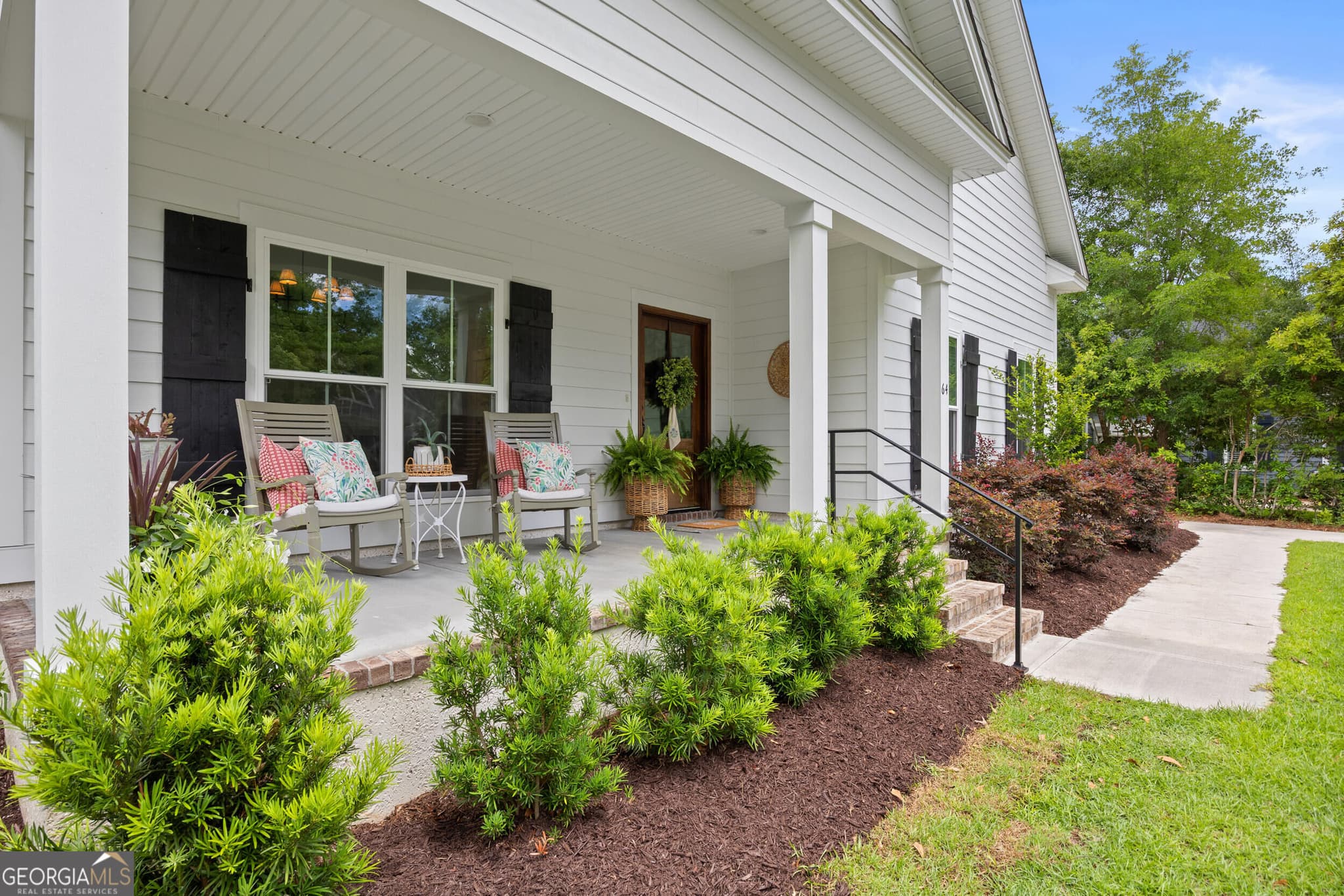 5 bedroom, 3.5 bathroom, 3,523 sq ft single family residence under contract at 64 Bradford Pear Drive, Richmond Hill, GA 31324 — photo 3
