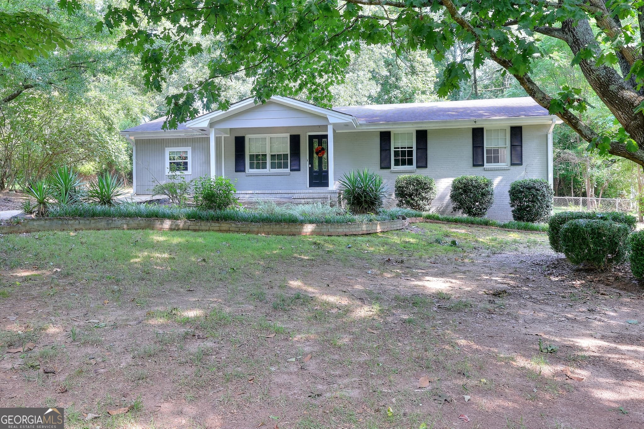 4 bedroom, 2 bathroom, 1,325 sq ft single family residence for sale at 343 Cedar Creek Road, Winder, GA 30680 — photo 2