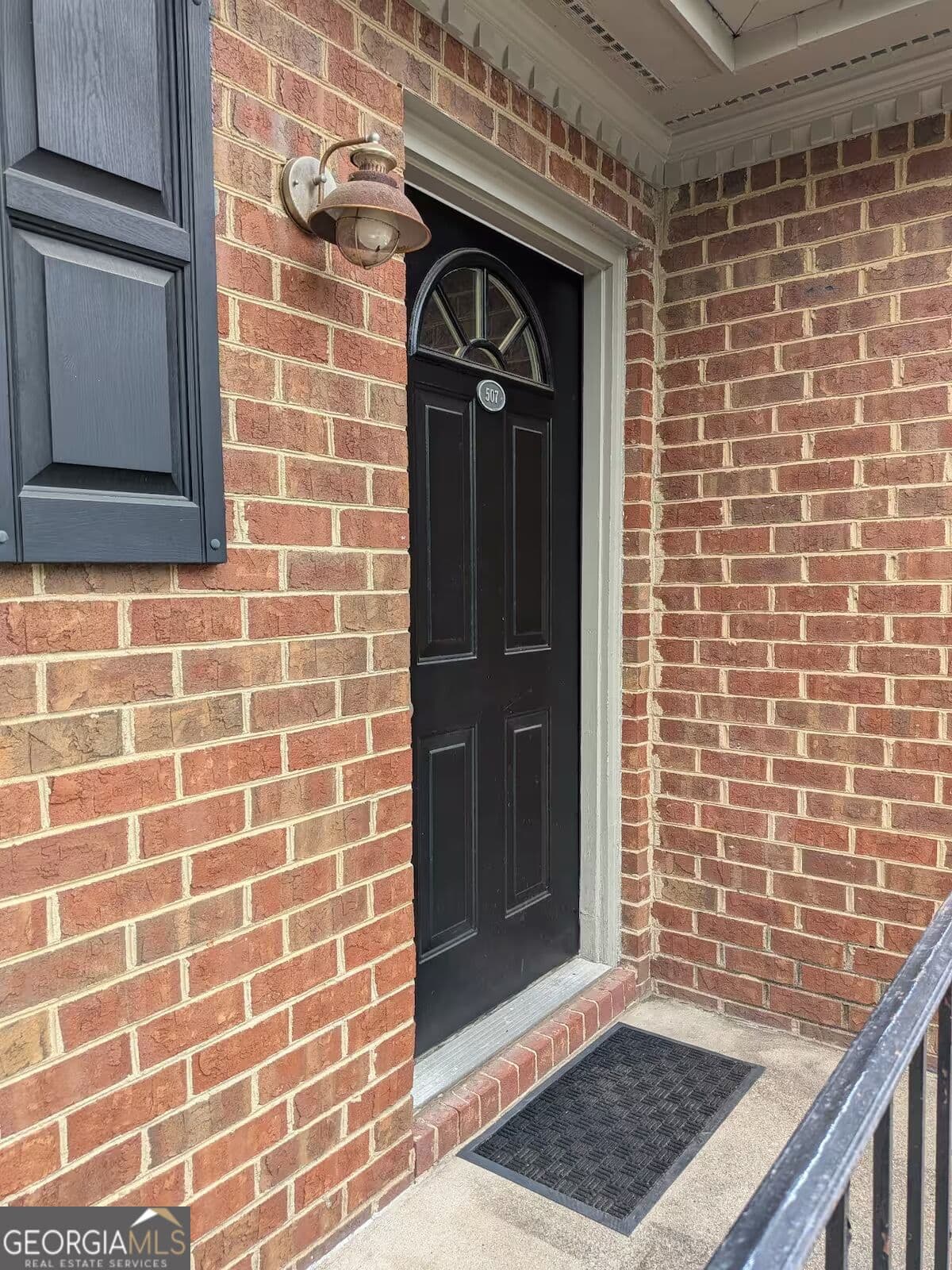 2 bedroom, 2 bathroom, 972 sq ft condominium for sale at 1055 Baxter Street 507, Athens, GA 30606 — photo 2