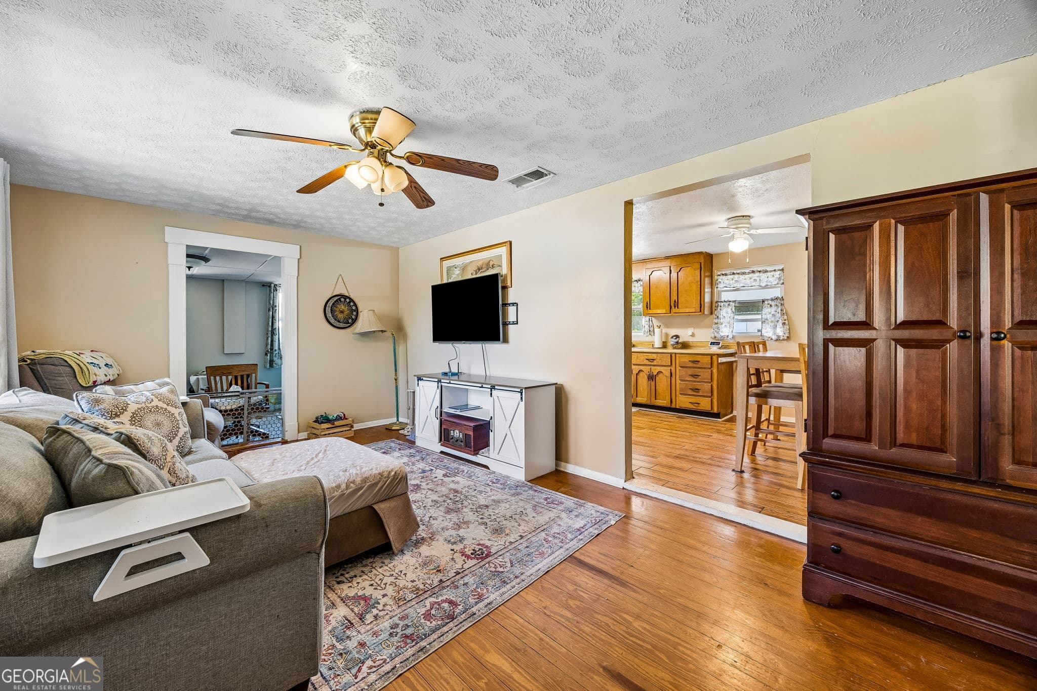 2 bedroom, 1.5 bathroom, 1,194 sq ft single family residence for sale at 161 Cooner Road, Kingsland, GA 31548 — photo 4