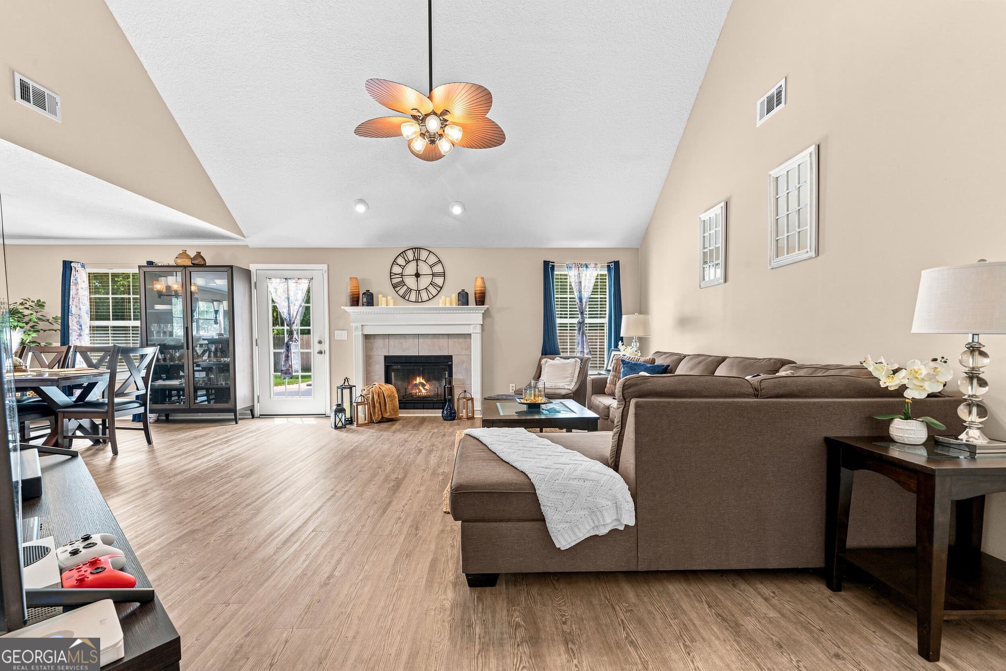 5 bedroom, 2.5 bathroom, 2,373 sq ft single family residence for sale at 249 Natures Bounty Trail, St. Marys, GA 31558 — photo 7
