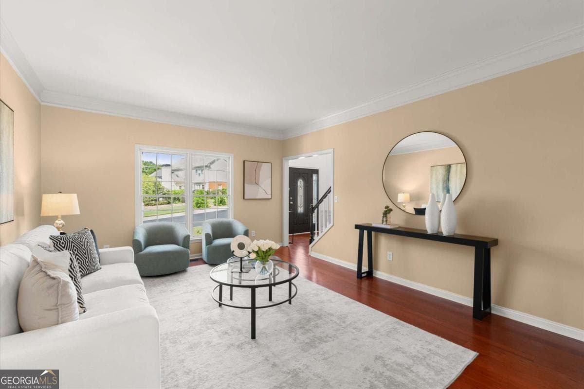 4 bedroom, 2.5 bathroom, 2,704 sq ft single family residence for sale at 3025 Brockton Close, Marietta, GA 30068 — photo 6