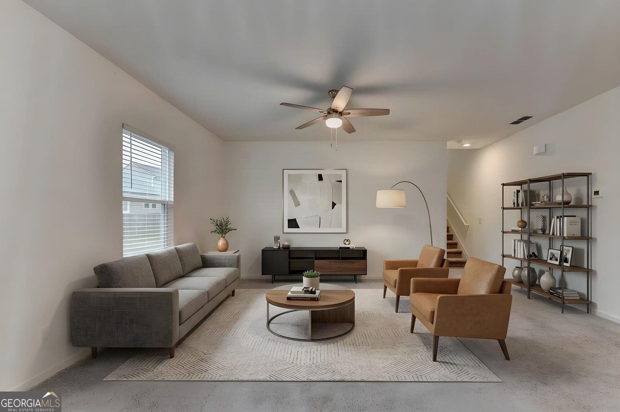 5 bedroom, 2.5 bathroom, 2,508 sq ft single family residence for sale at 304 Coronado Drive, Locust Grove, GA 30248 — photo 4