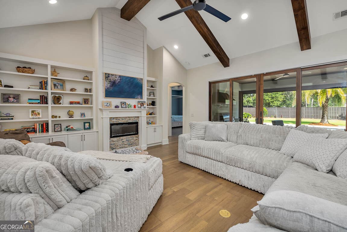 4 bedroom, 3.5 bathroom, 3,453 sq ft single family residence for sale at 147 Butler Lake Drive, St. Simons, GA 31522 — photo 8