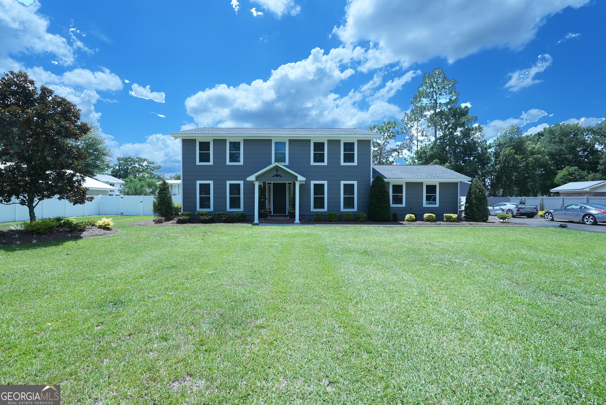 5 bedroom, 3 bathroom, 2,720 sq ft single family residence for sale at 712 Old Waynesville Road, Jesup, GA 31546 — photo 5