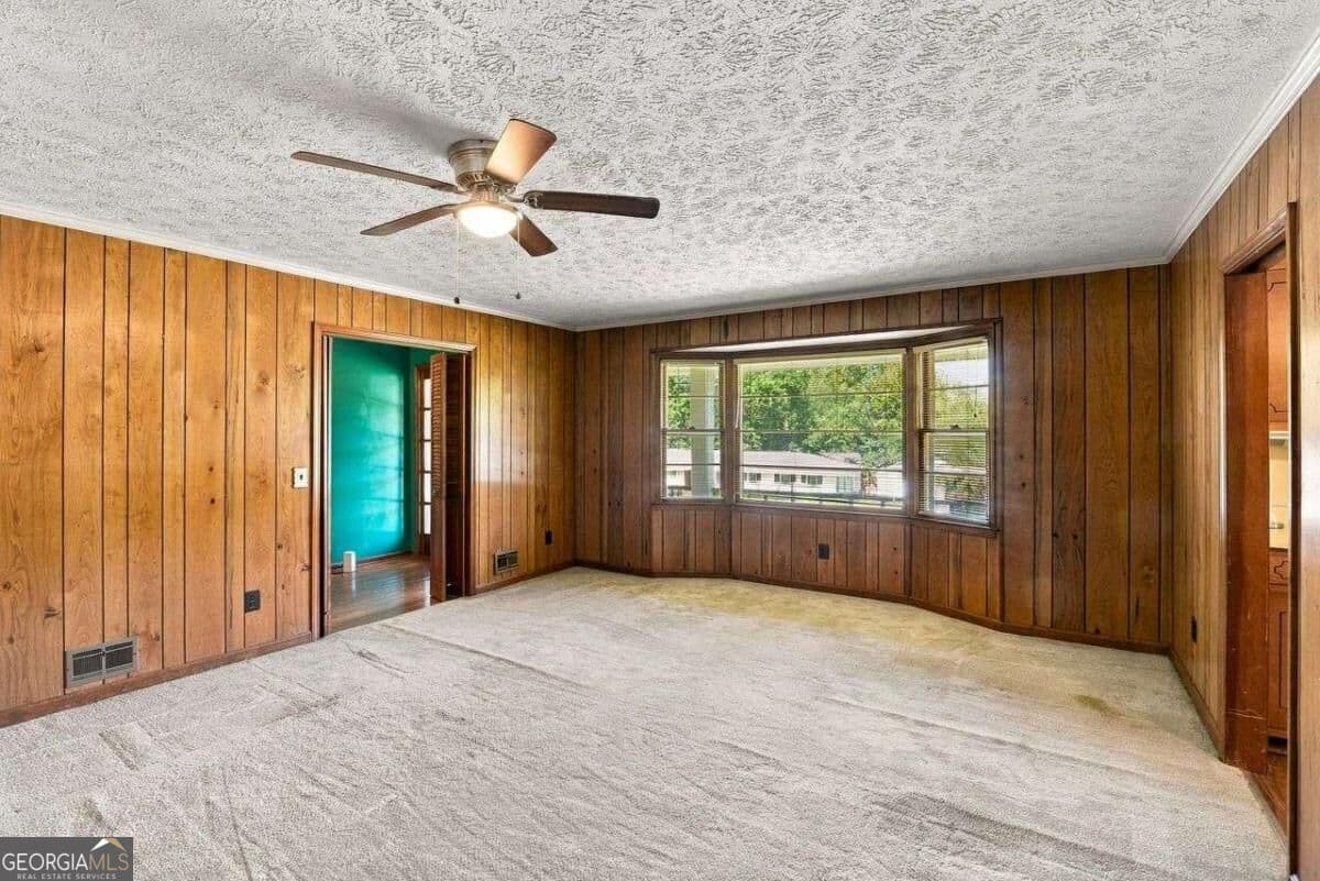 3 bedroom, 3 bathroom, 2,876 sq ft single family residence for sale at 3020 Laura Lane, Lithia Springs, GA 30122 — photo 8