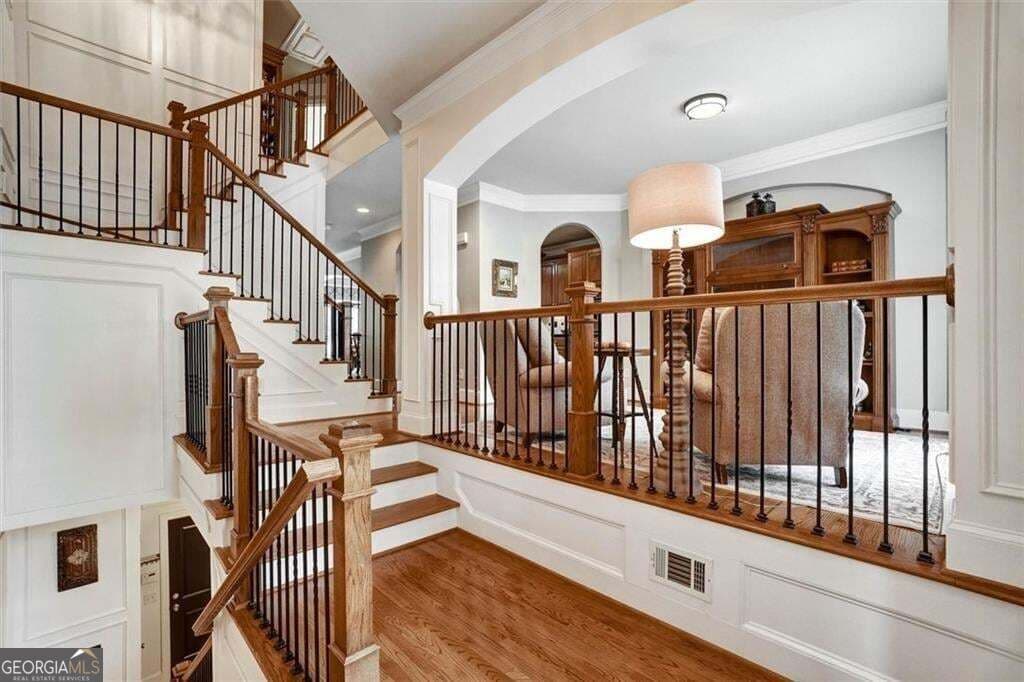 3 bedroom, 3.5 bathroom, 3,380 sq ft townhouse for sale at 10755 Arlington Point, Johns Creek, GA 30022 — photo 3