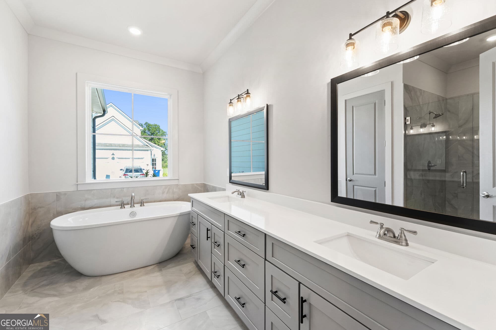 4 bedroom, 3.5 bathroom, 2,811 sq ft single family residence for sale at 1385 Harmony Bend, Watkinsville, GA 30677 — photo 6