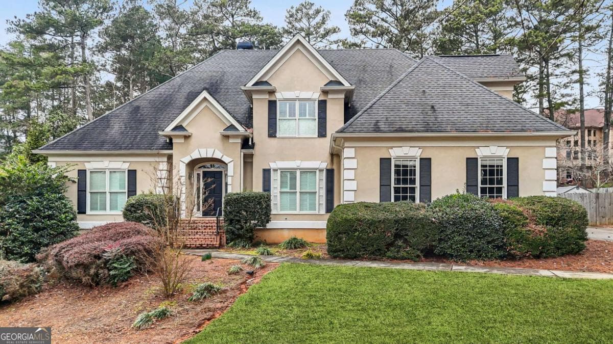5 bedroom, 4.5 bathroom single family residence for rent at 9800 Foxworth Drive, Alpharetta, GA 30022 for $6,500 a month — photo 1 of 1