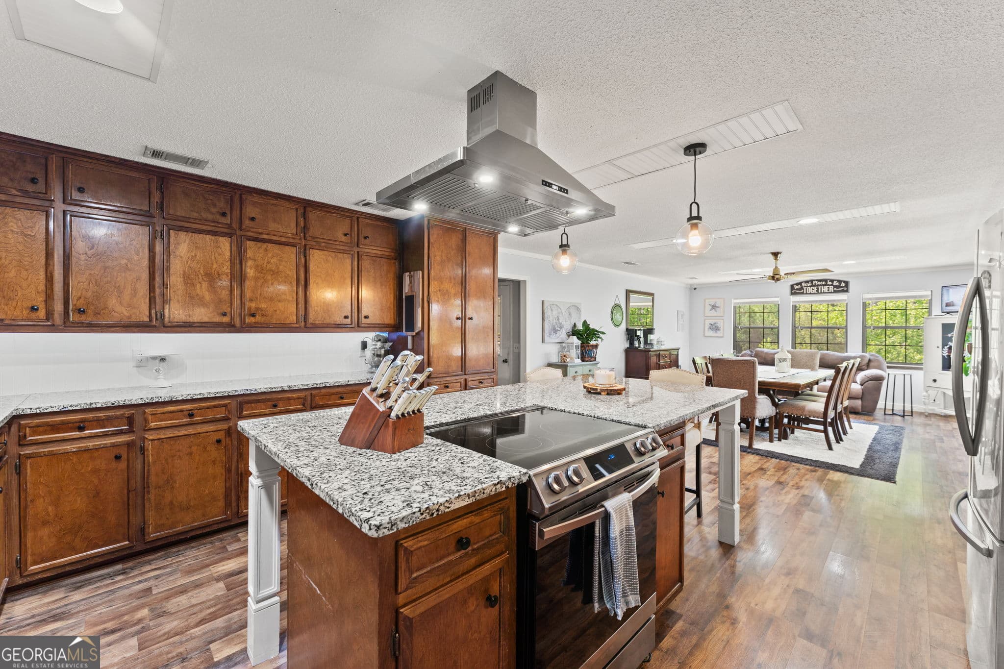 4 bedroom, 3 bathroom, 3,090 sq ft single family residence for sale at 3044 Main Street, Folkston, GA 31537 — photo 8