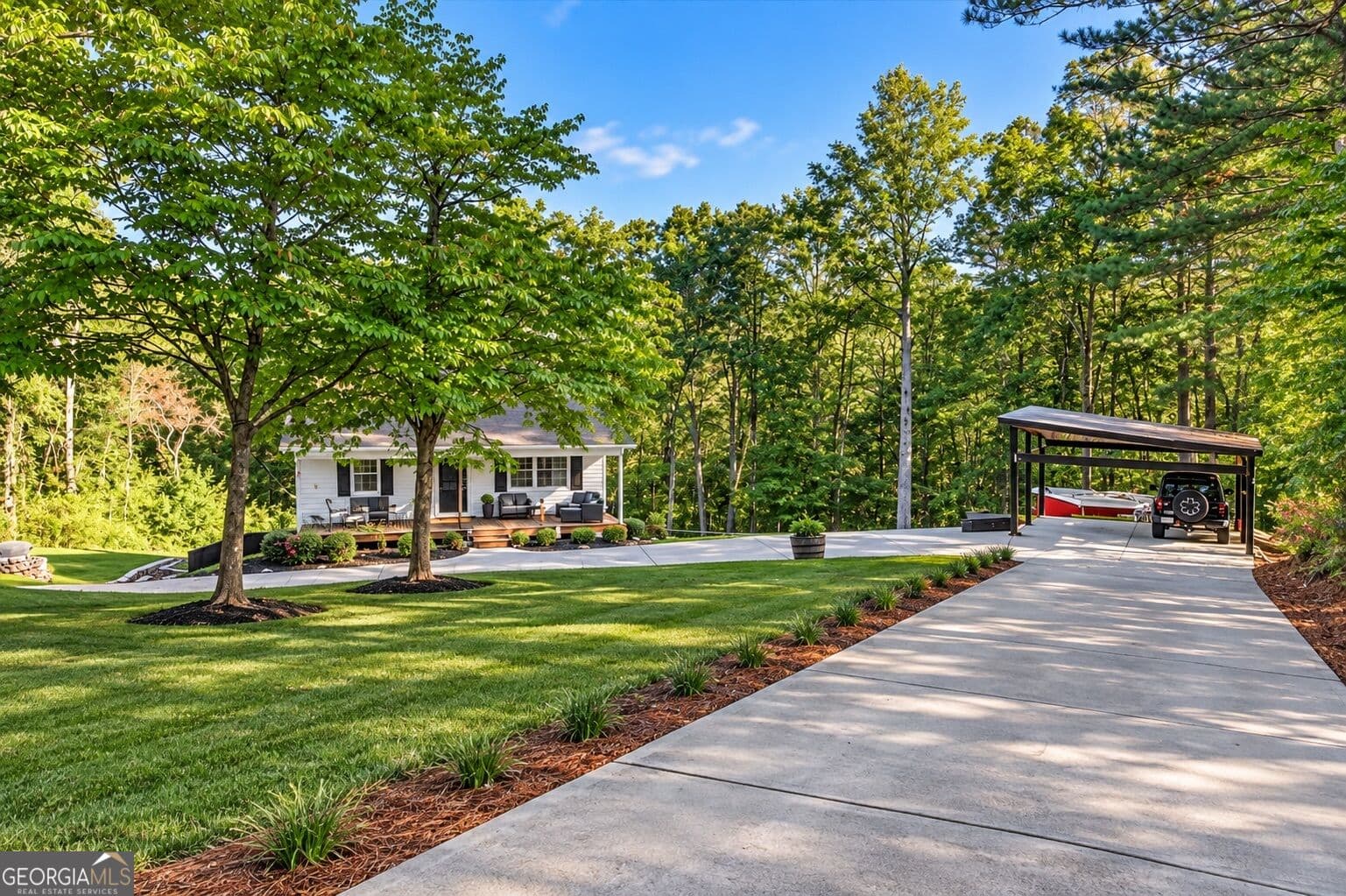 4 bedroom, 2 bathroom, 1,792 sq ft single family residence for sale at 1015 Shamrock Lane, Ball Ground, GA 30107 — photo 3