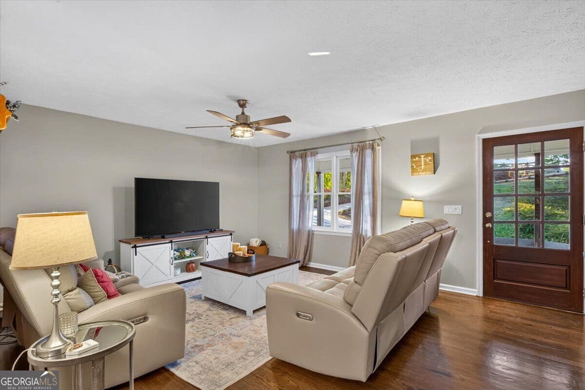 4 bedroom, 2 bathroom, 1,792 sq ft single family residence for sale at 1015 Shamrock Lane, Ball Ground, GA 30107 — photo 9
