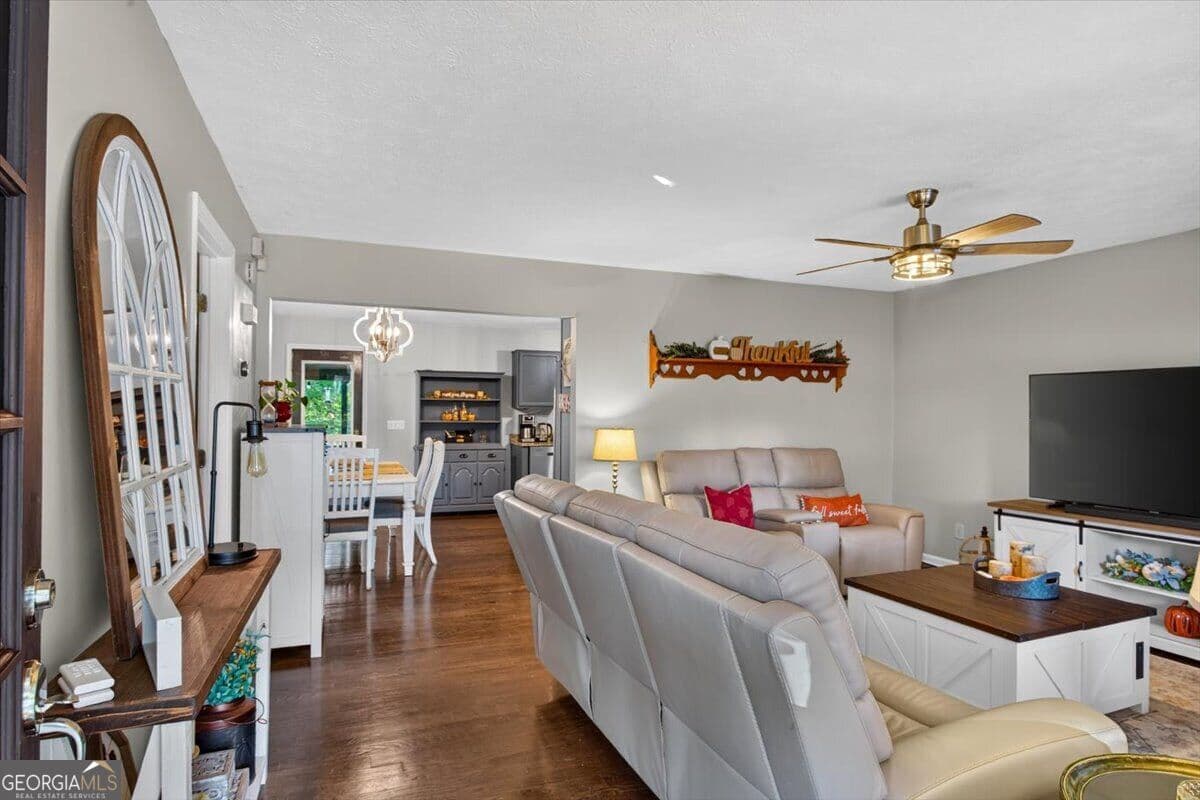 4 bedroom, 2 bathroom, 1,792 sq ft single family residence for sale at 1015 Shamrock Lane, Ball Ground, GA 30107 — photo 8