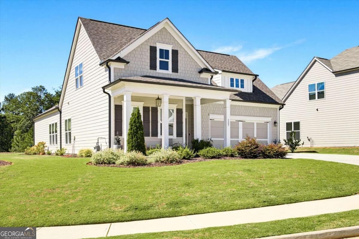 3 bedroom, 2 bathroom, 2,700 sq ft single family residence for sale at 127 Spaulding Lane, Woodstock, GA 30188 — photo 3