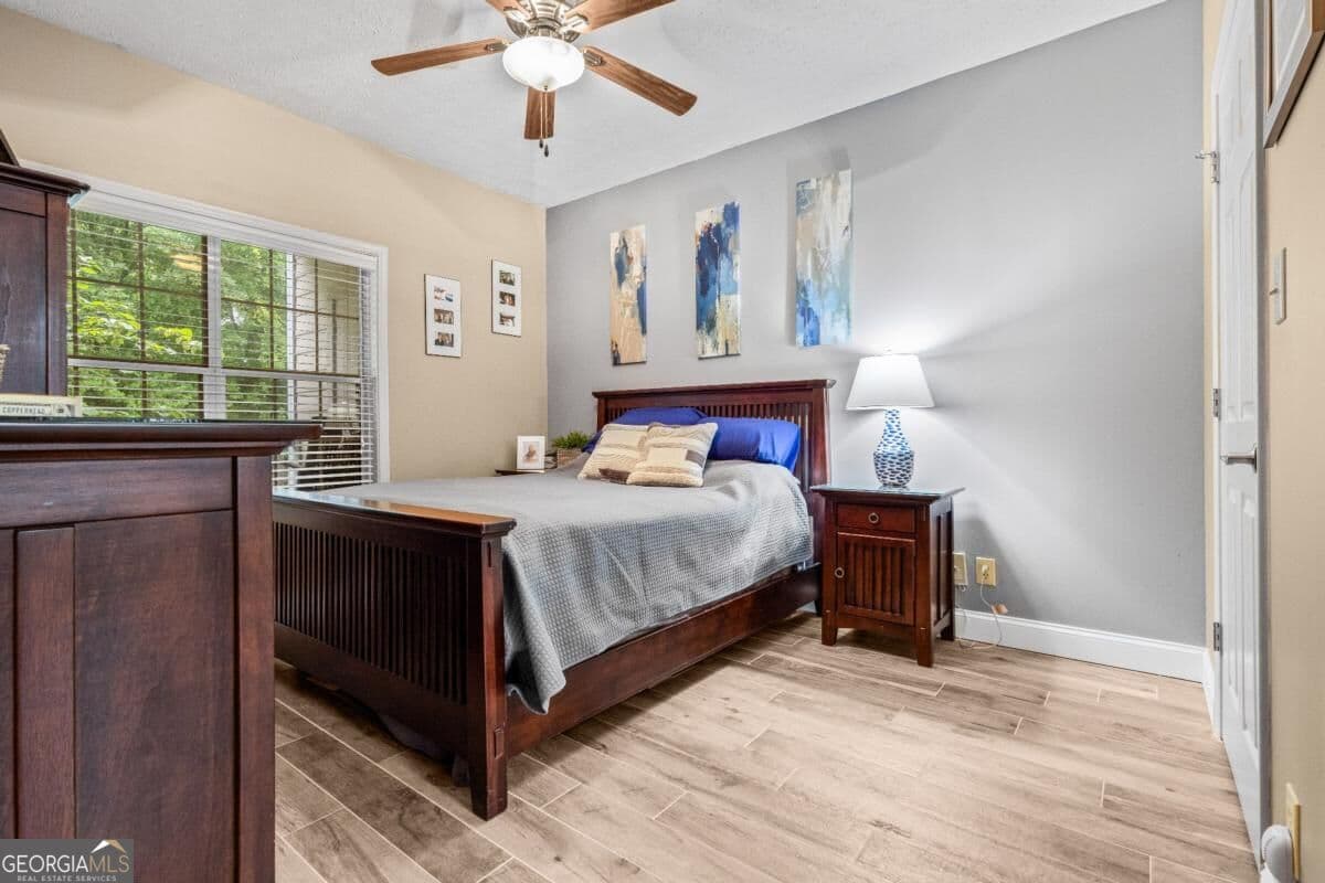 2 bedroom, 2 bathroom, 1,181 sq ft condominium for sale at 1250 Parkwood Circle 2108, Atlanta, GA 30339 — photo 9