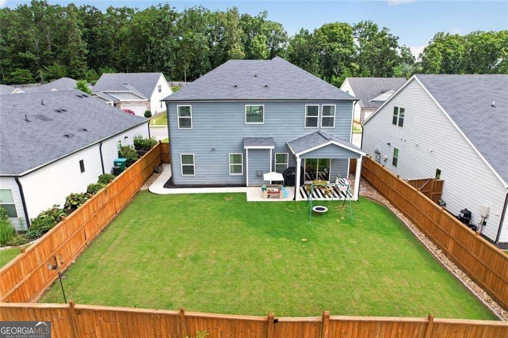 5 bedroom, 3 bathroom, 2,741 sq ft single family residence for sale at 626 Valdosta Drive, Canton, GA 30114 — photo 2