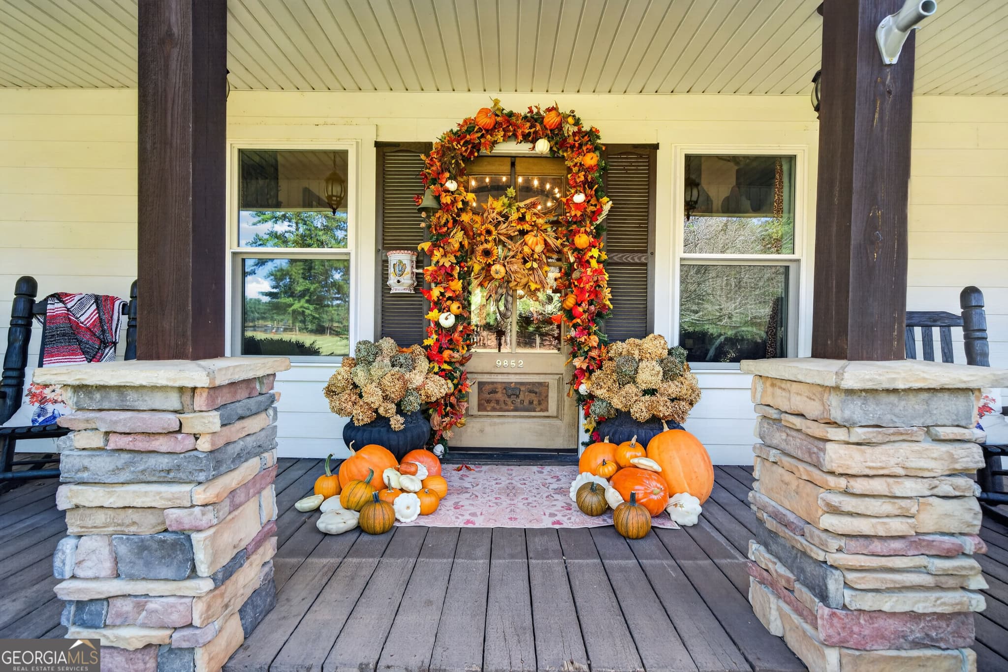 3 bedroom, 2 bathroom, 1,800 sq ft single family residence for sale at 9852 Post Road, Shady Dale, GA 31085 — photo 4