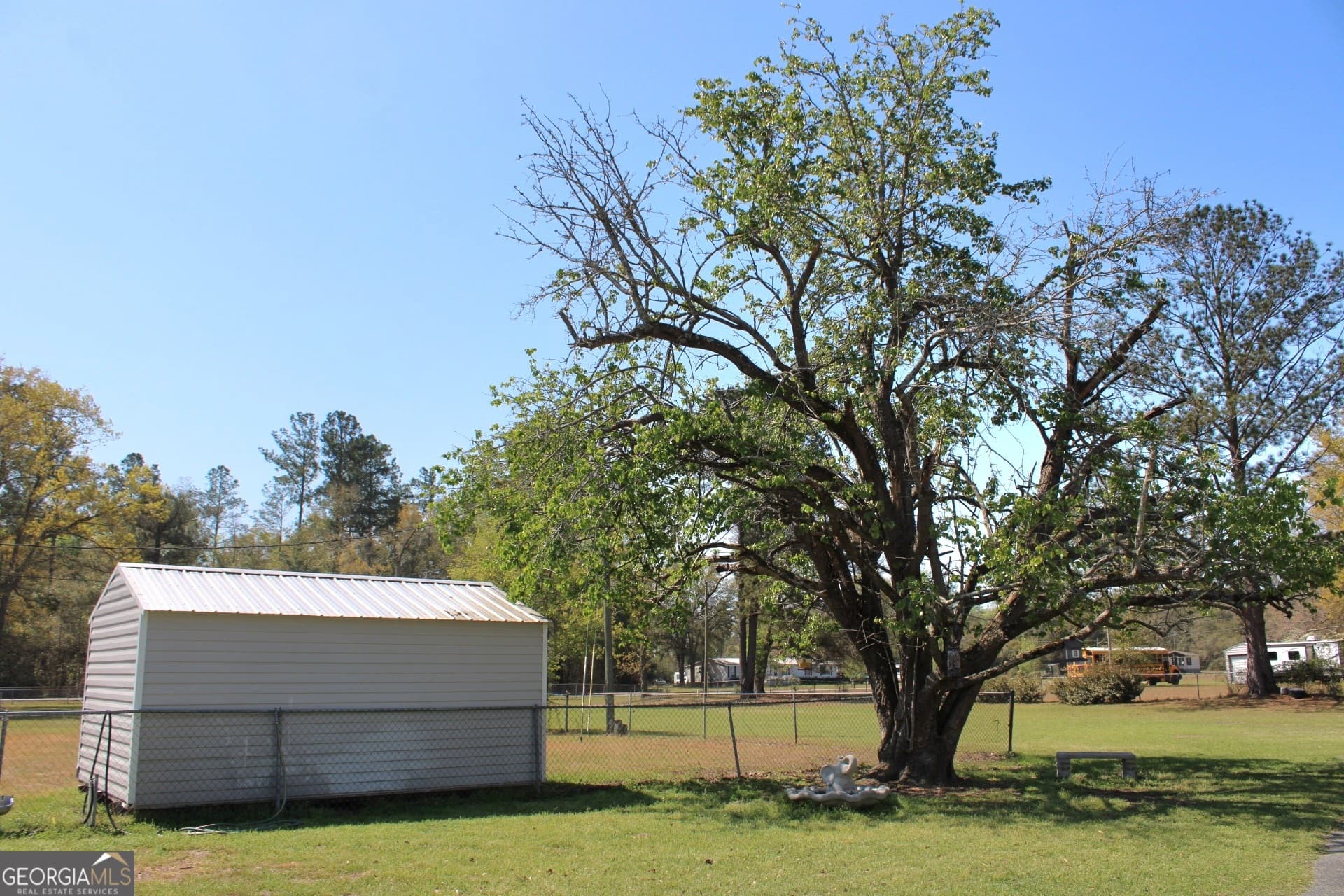 3 bedroom, 2 bathroom, 1,792 sq ft manufactured home,single family residence for sale at 1606 Homestead Drive, Ellabell, GA 31308 — photo 6