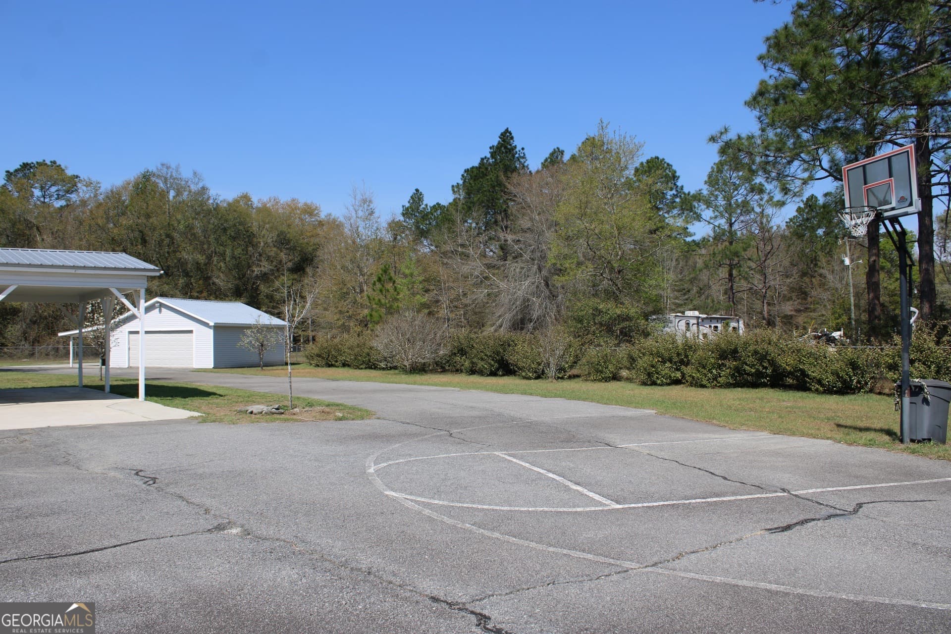 3 bedroom, 2 bathroom, 1,792 sq ft manufactured home,single family residence for sale at 1606 Homestead Drive, Ellabell, GA 31308 — photo 3