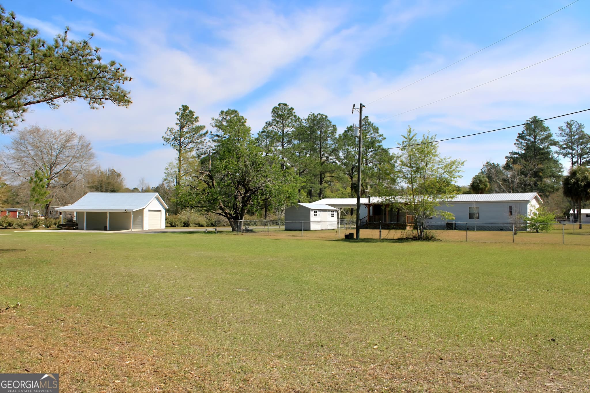 3 bedroom, 2 bathroom, 1,792 sq ft manufactured home,single family residence for sale at 1606 Homestead Drive, Ellabell, GA 31308 — photo 10