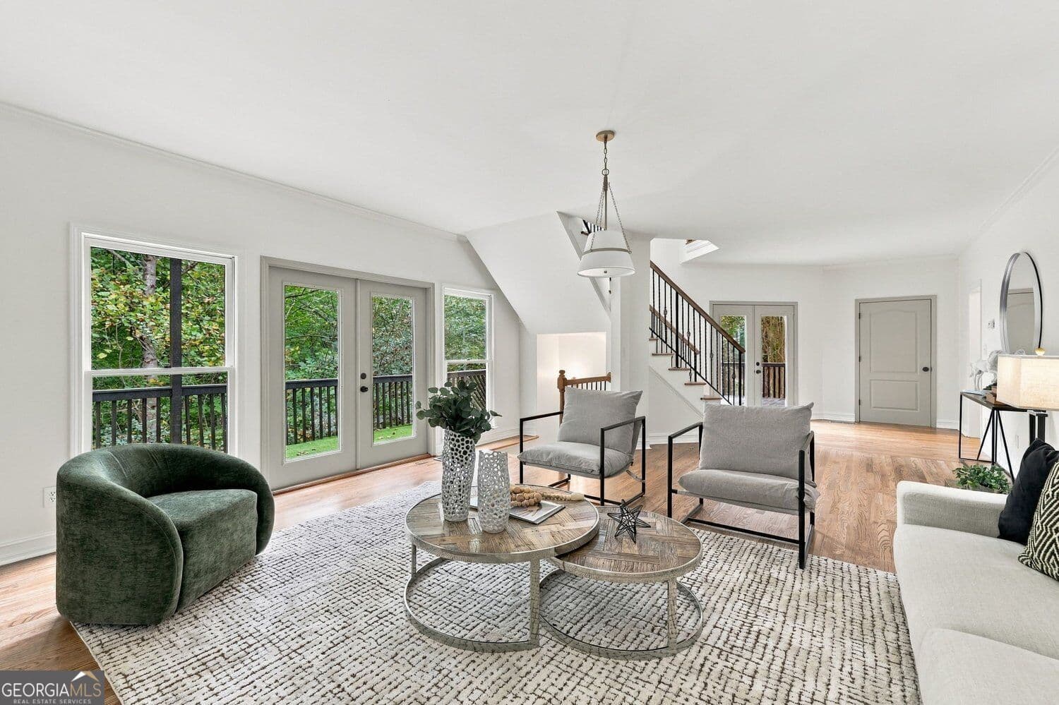 5 bedroom, 4.5 bathroom, 5,271 sq ft single family residence for sale at 835 Bermuda Run, Woodstock, GA 30189 — photo 10