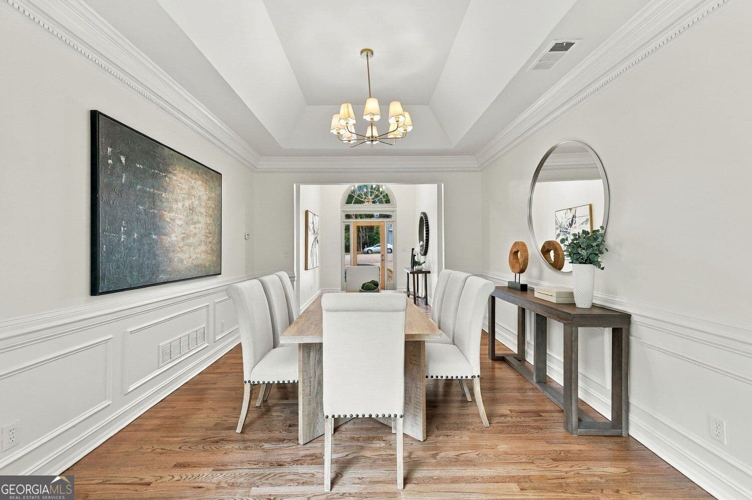 5 bedroom, 4.5 bathroom, 5,271 sq ft single family residence for sale at 835 Bermuda Run, Woodstock, GA 30189 — photo 8