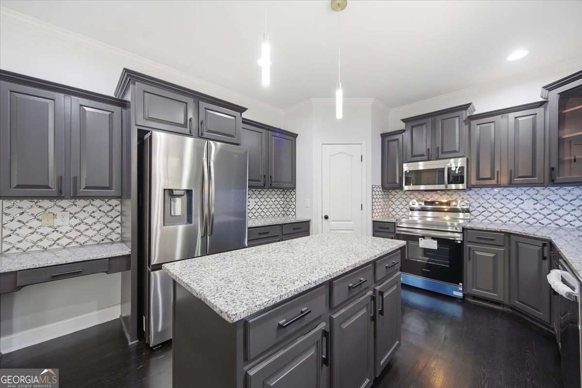 4 bedroom, 2.5 bathroom single family residence for rent at 2000 Millstone Drive, Conyers, GA 30094 for $3,300 a month — photo 2