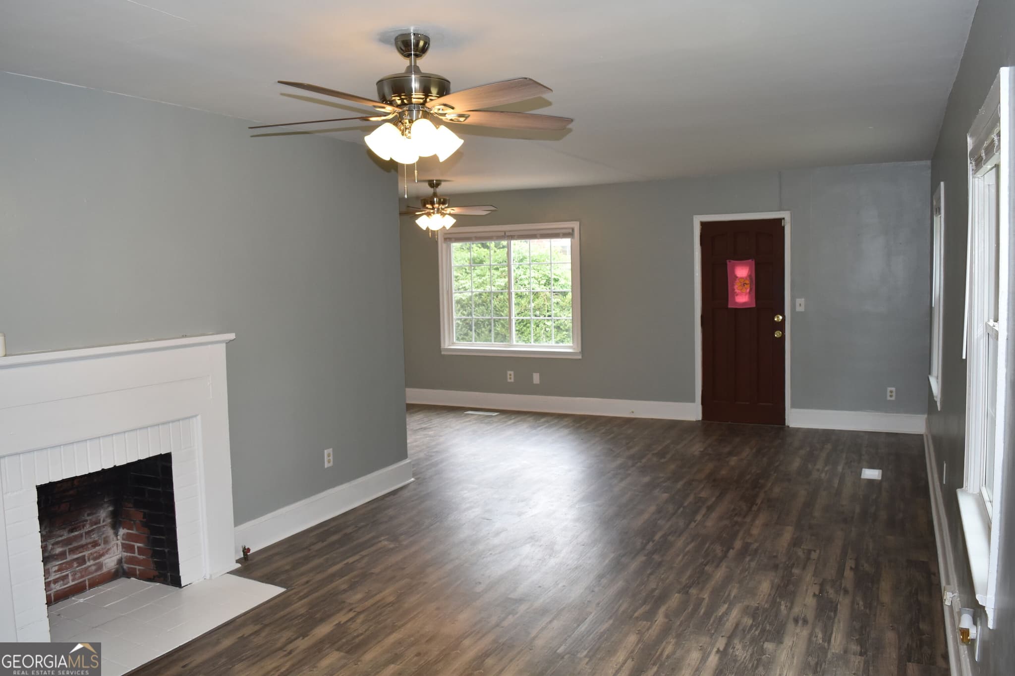 3 bedroom, 2 bathroom, 1,460 sq ft single family residence for sale at 224 Oak, Fort Valley, GA 31030 — photo 3