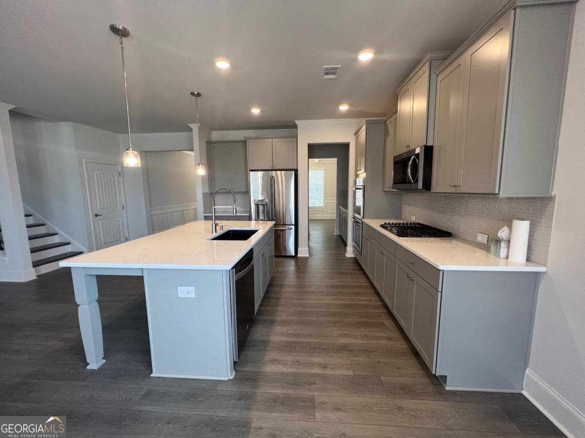 4 bedroom, 3 bathroom single family residence for rent at 7214 Whitewater Drive, Flowery Branch, GA 30542 for $3,300 a month — photo 7