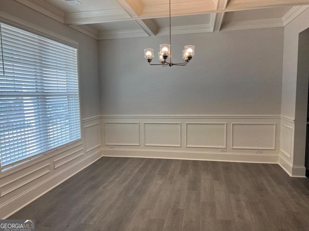 4 bedroom, 3 bathroom single family residence for rent at 7214 Whitewater Drive, Flowery Branch, GA 30542 for $3,300 a month — photo 3