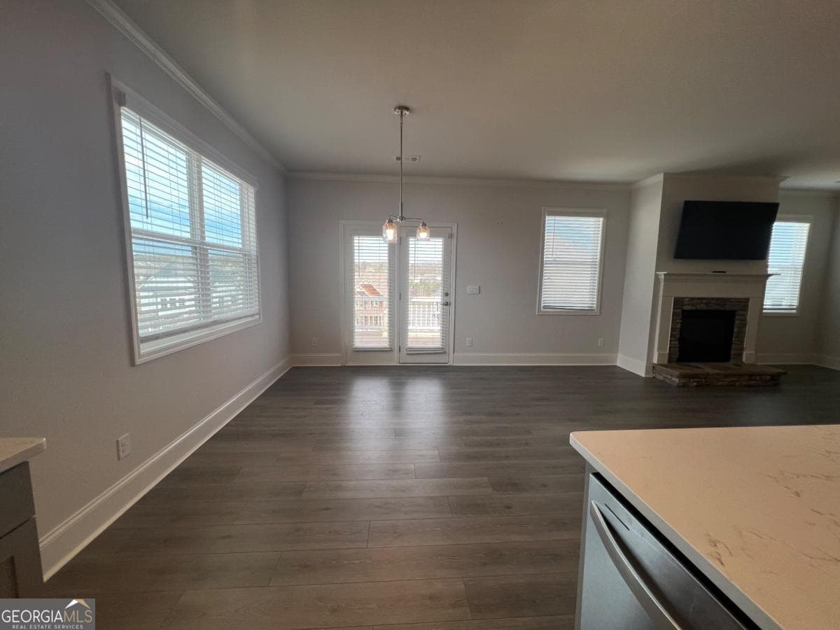 4 bedroom, 3 bathroom single family residence for rent at 7214 Whitewater Drive, Flowery Branch, GA 30542 for $3,300 a month — photo 10