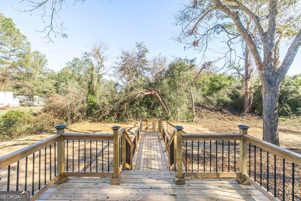 3 bedroom, 2 bathroom, 1,200 sq ft single family residence under contract at 401 Pine Street, Dublin, GA 31021 — photo 9