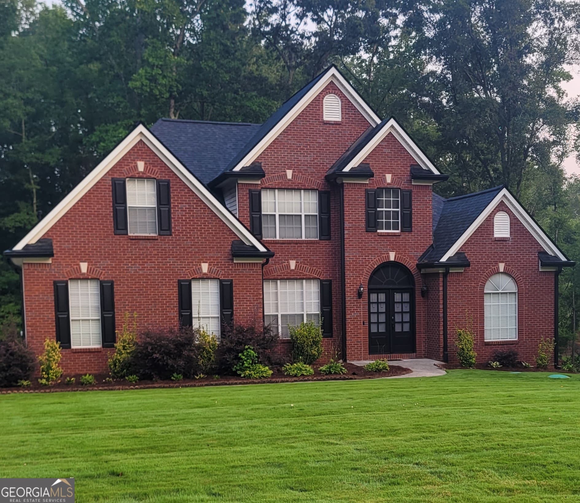 5 bedroom, 3.5 bathroom, 4,163 sq ft single family residence for sale at 26 Parlor Circle, Sharpsburg, GA 30277 — photo 1 of 26