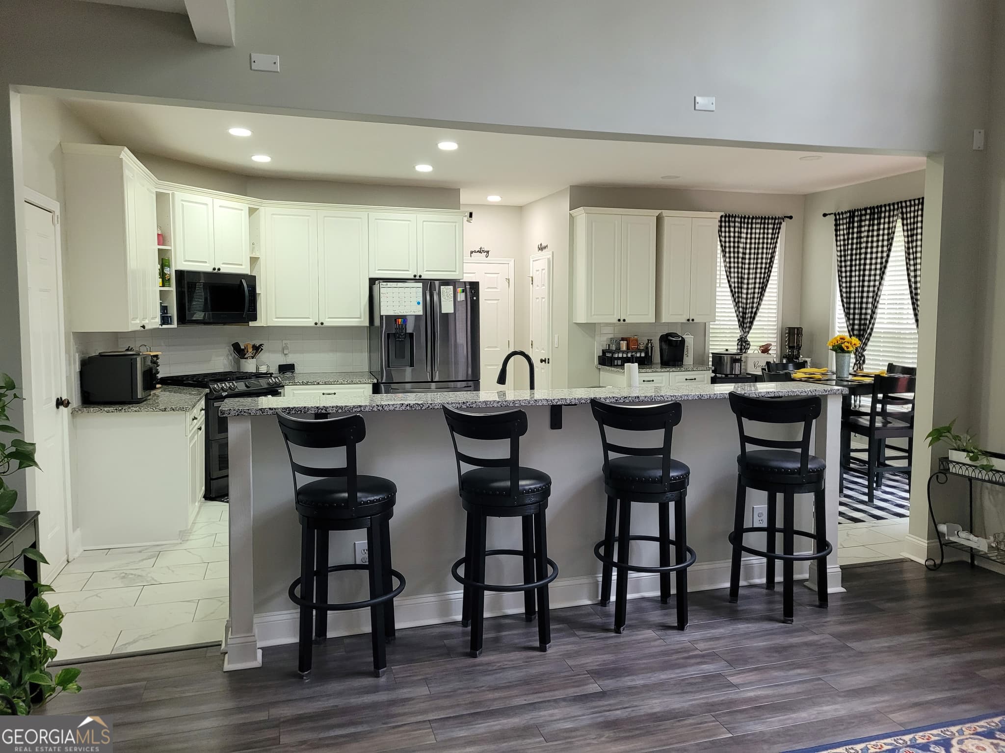 5 bedroom, 3.5 bathroom, 4,163 sq ft single family residence for sale at 26 Parlor Circle, Sharpsburg, GA 30277 — photo 8