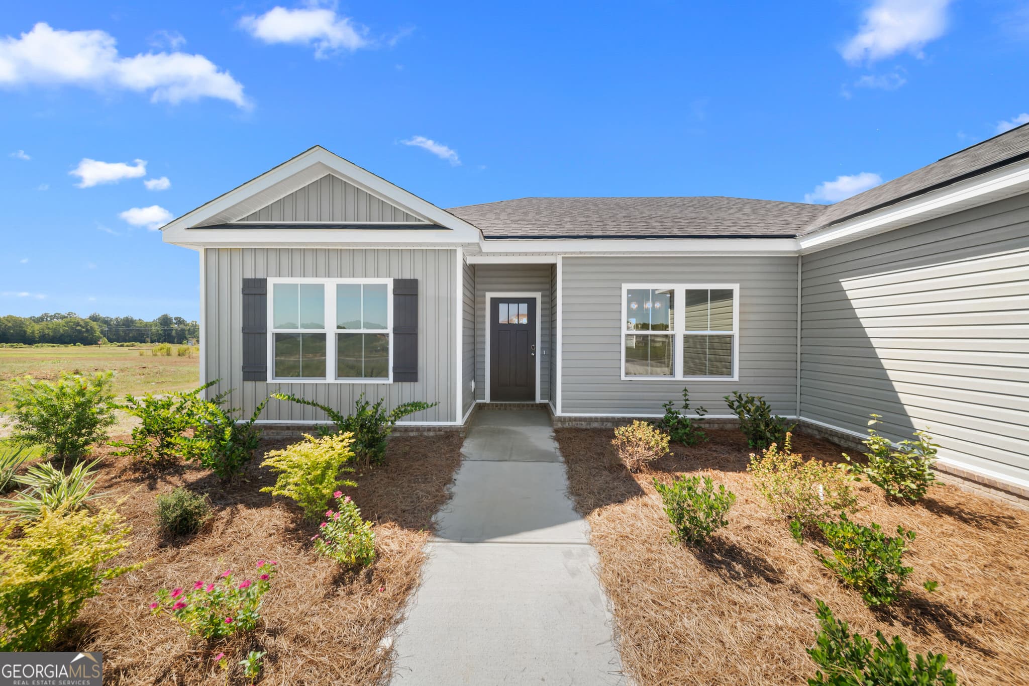 3 bedroom, 2 bathroom, 1,540 sq ft single family residence for sale at 320 Barney Run, Statesboro, GA 30458 — photo 2