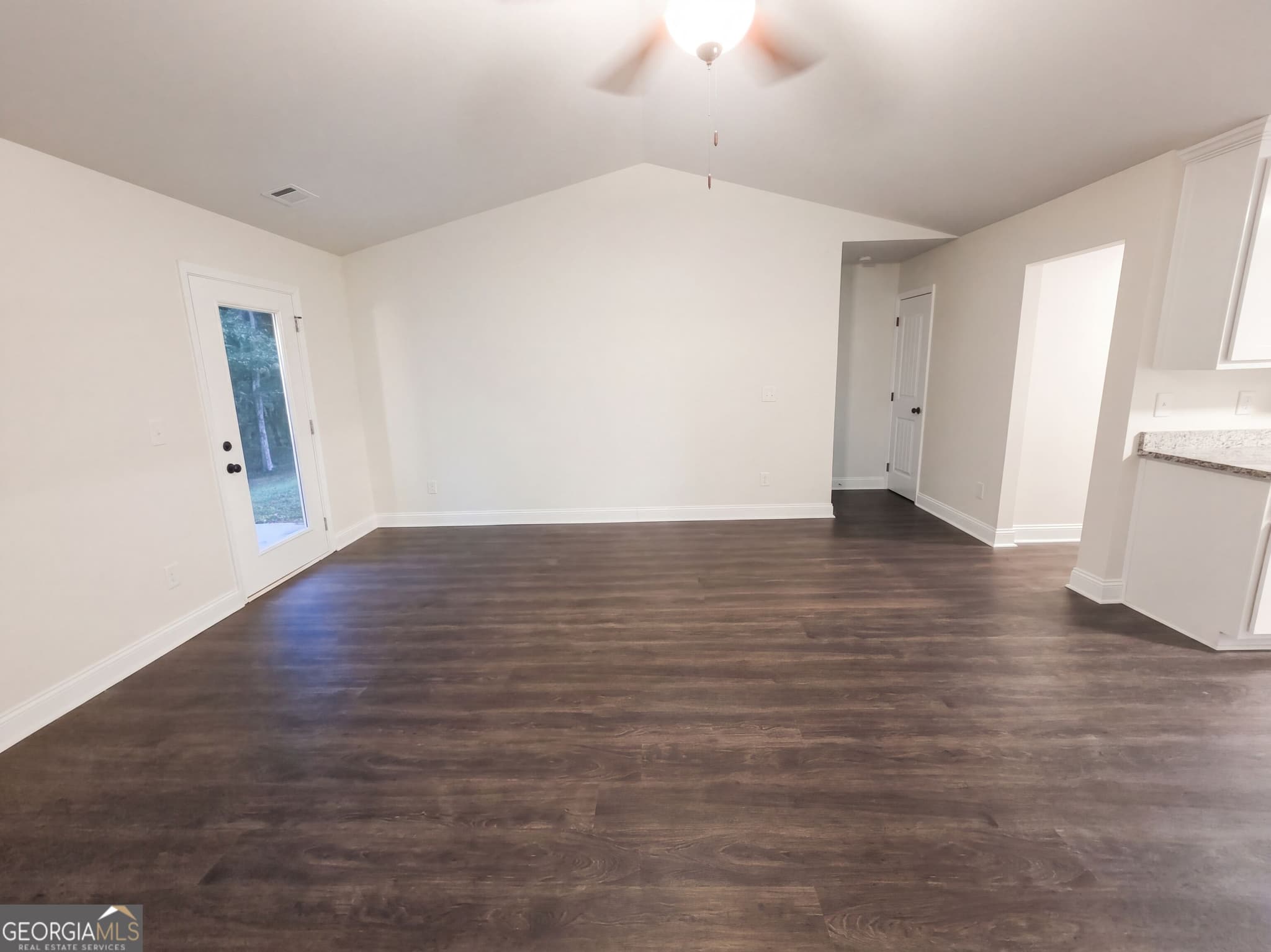 4 bedroom, 2.5 bathroom, 1,689 sq ft single family residence for sale at 174 Pecan Street, Danielsville, GA 30633 — photo 6