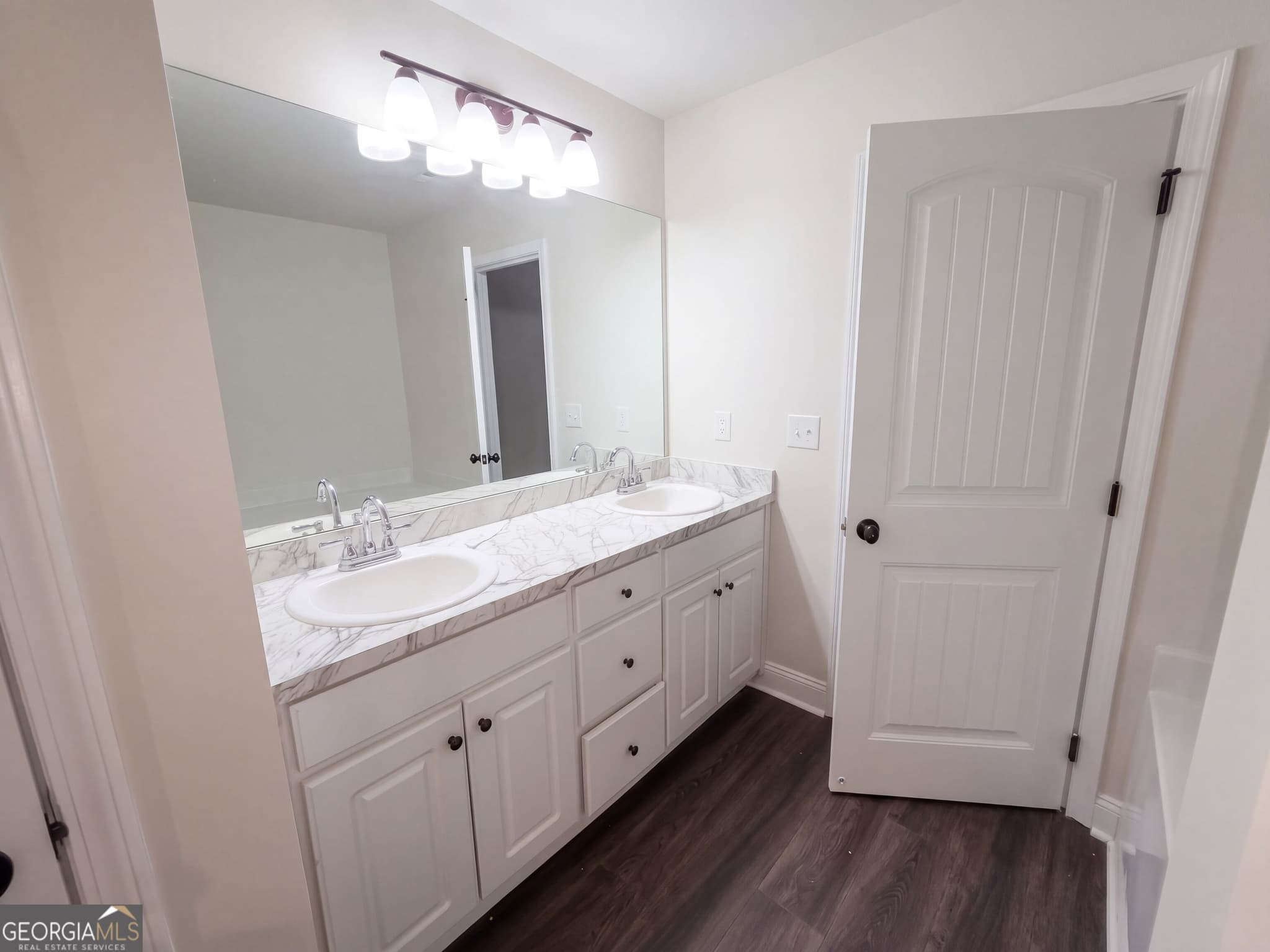 4 bedroom, 2.5 bathroom, 1,689 sq ft single family residence for sale at 174 Pecan Street, Danielsville, GA 30633 — photo 10