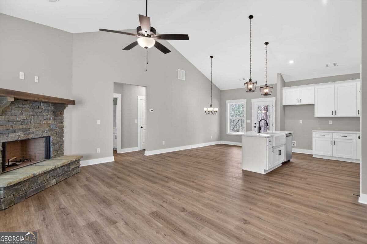 4 bedroom, 2 bathroom single family residence for sale at 410 PLEASANT HILL Road, Rockmart, GA 30153 — photo 9