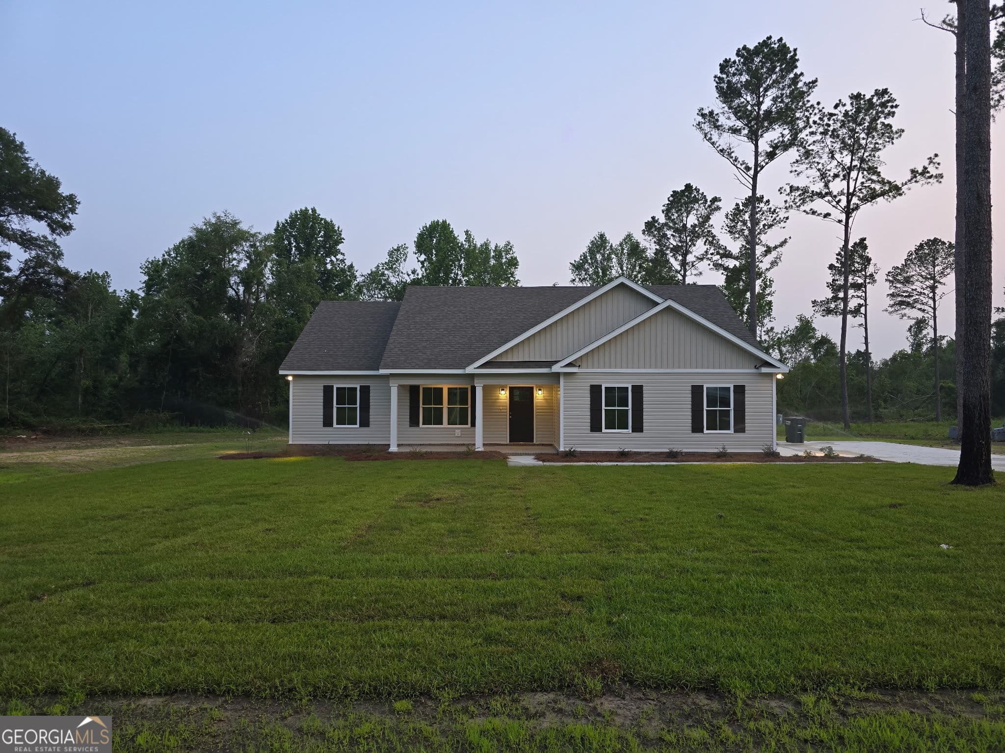 3 bedroom, 2 bathroom, 1,420 sq ft single family residence sold at 22638 Salem Church Road, Metter, GA 30349