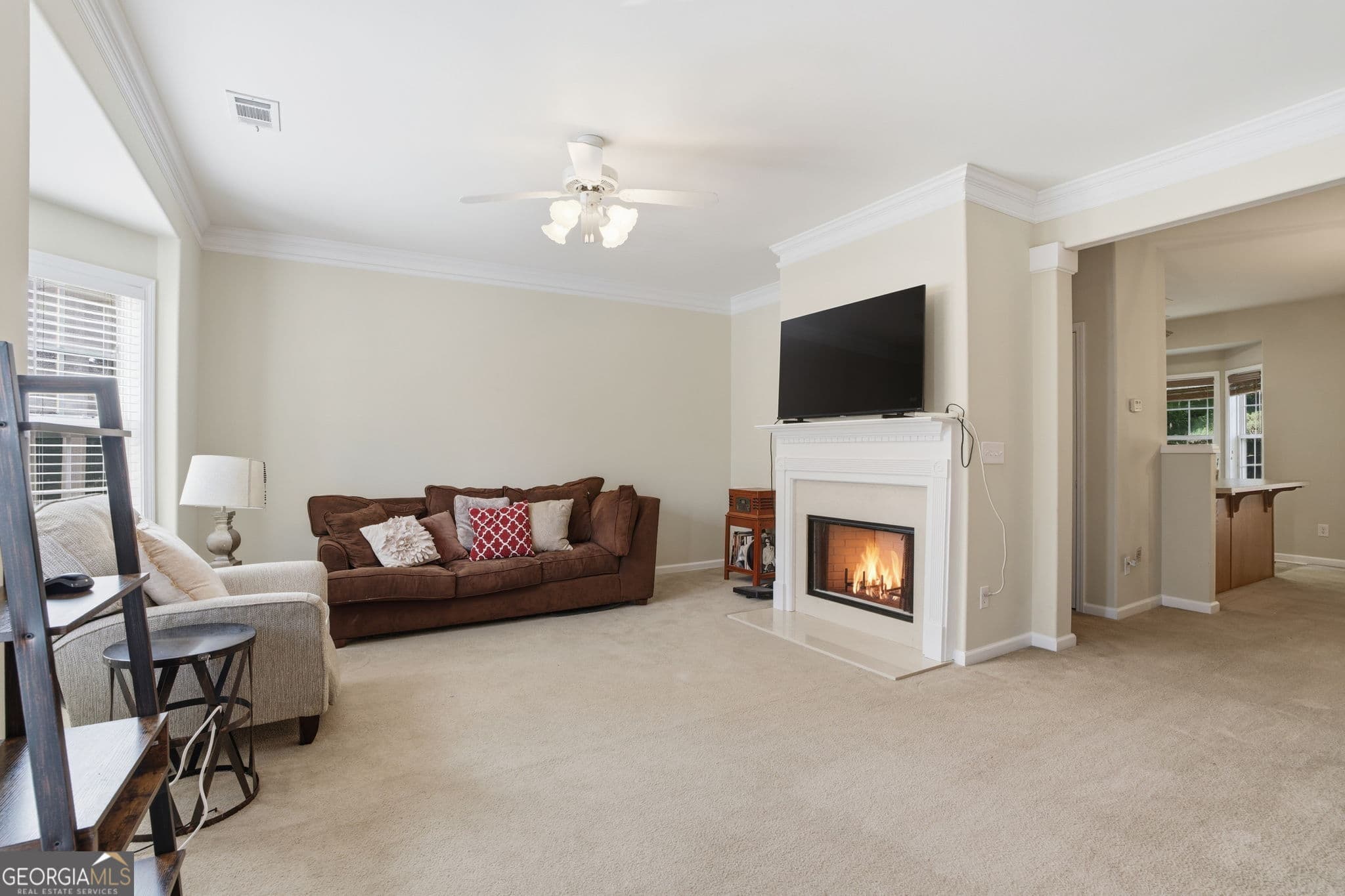 2 bedroom, 2.5 bathroom, 1,292 sq ft townhouse for sale at 5216 Birch Court, Oakwood, GA 30566 — photo 4