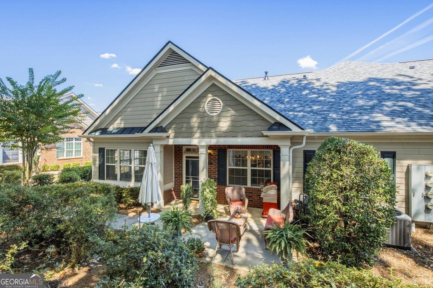 3 bedroom, 3 bathroom, 2,166 sq ft condominium for sale at 1405 Oak Meadows Lane, Cumming, GA 30041 — photo 2