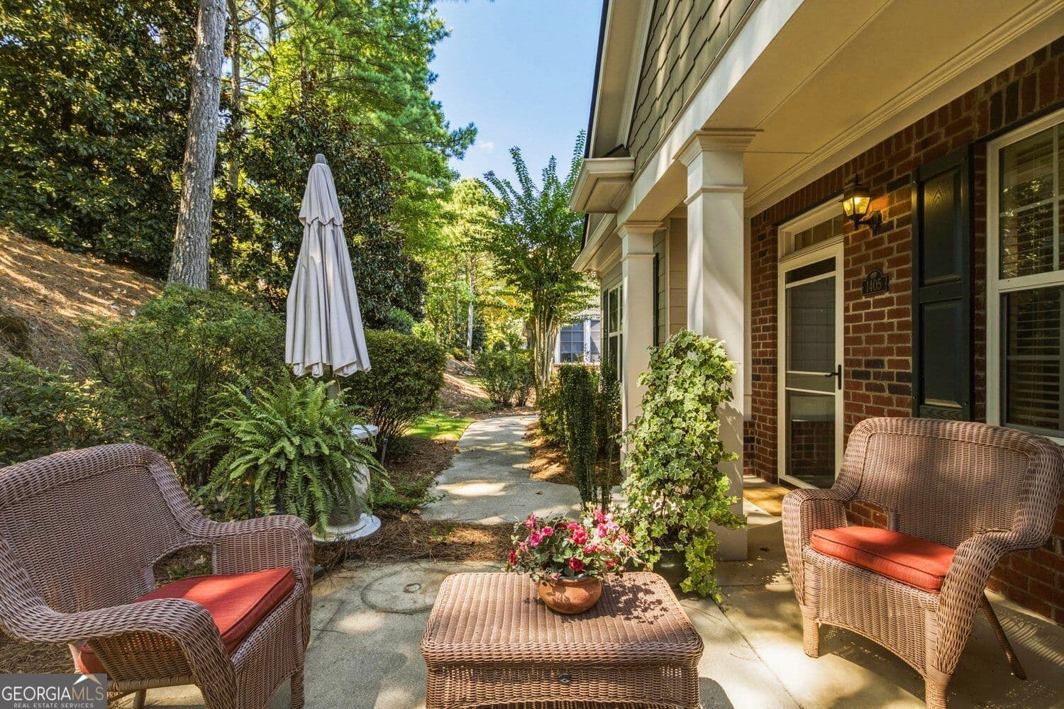 3 bedroom, 3 bathroom, 2,166 sq ft condominium for sale at 1405 Oak Meadows Lane, Cumming, GA 30041 — photo 4