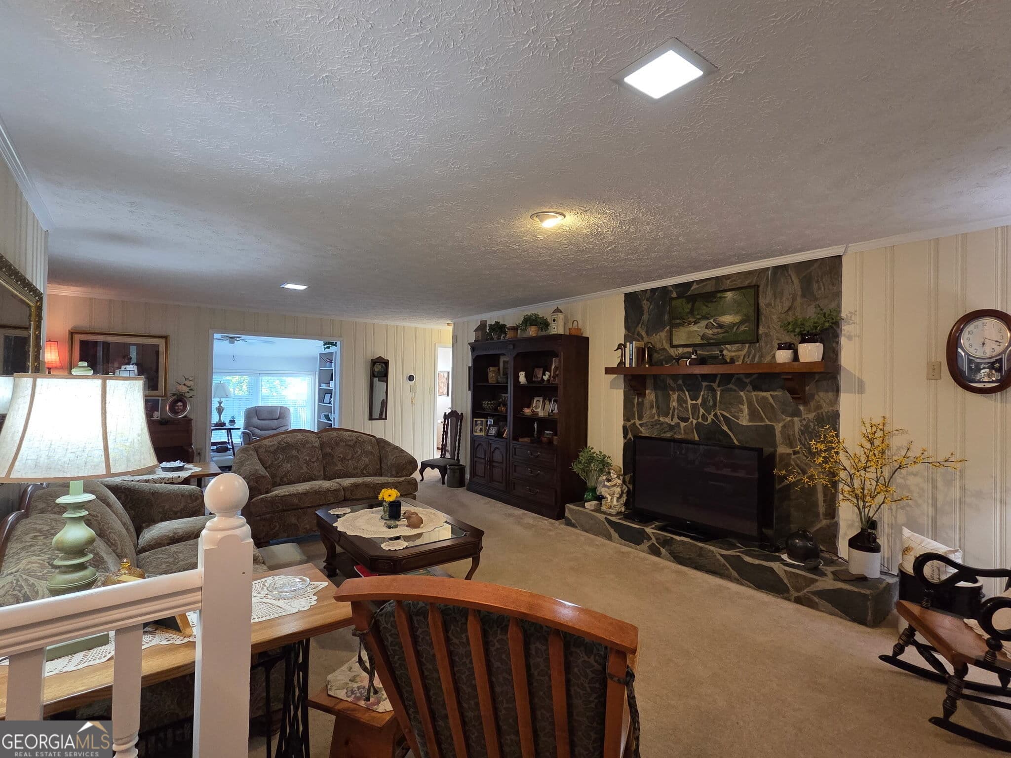3 bedroom, 2.5 bathroom, 2,803 sq ft single family residence for sale at 8 Rover Road, Williamson, GA 30292 — photo 7
