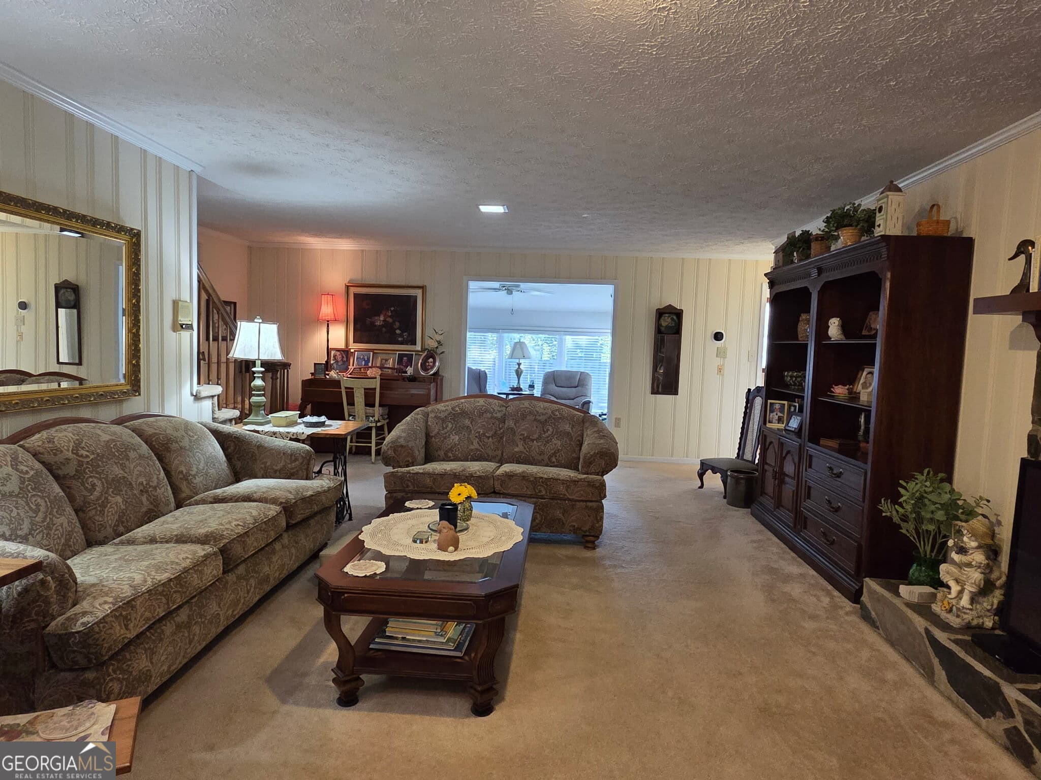 3 bedroom, 2.5 bathroom, 2,803 sq ft single family residence for sale at 8 Rover Road, Williamson, GA 30292 — photo 3