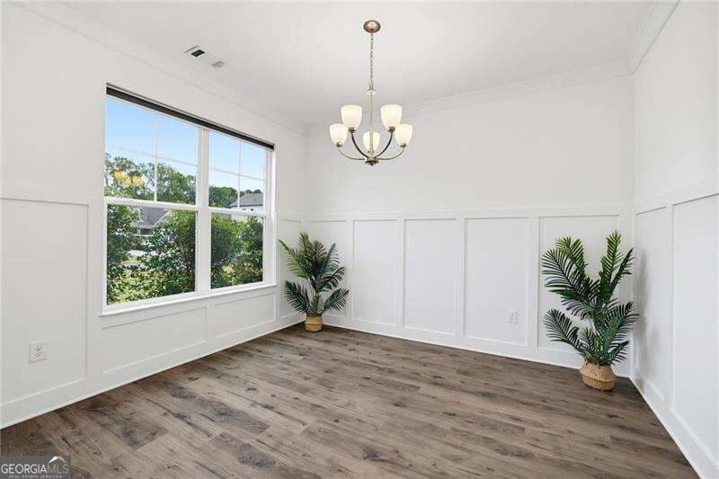 6 bedroom, 5 bathroom, 4,306 sq ft single family residence for sale at 2445 Oxenwood Drive, Marietta, GA 30064 — photo 6