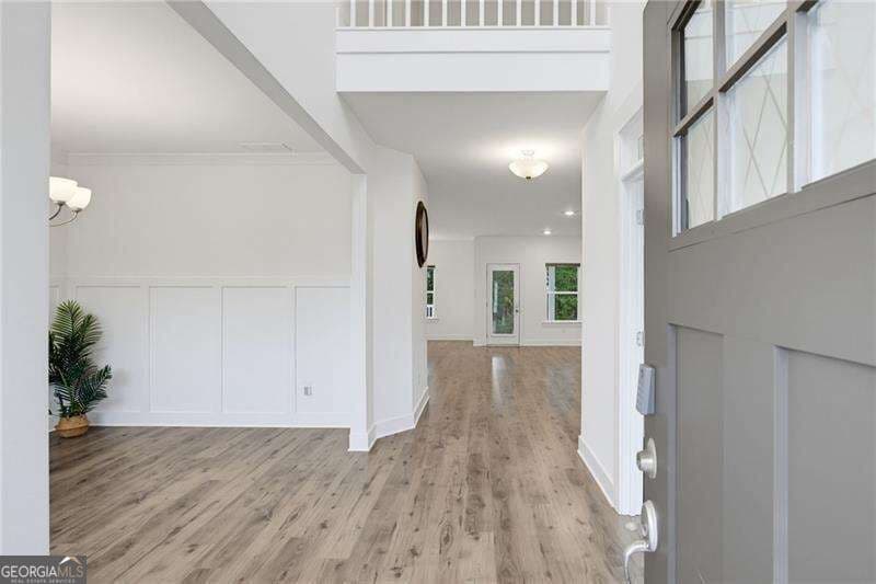 6 bedroom, 5 bathroom, 4,306 sq ft single family residence for sale at 2445 Oxenwood Drive, Marietta, GA 30064 — photo 3