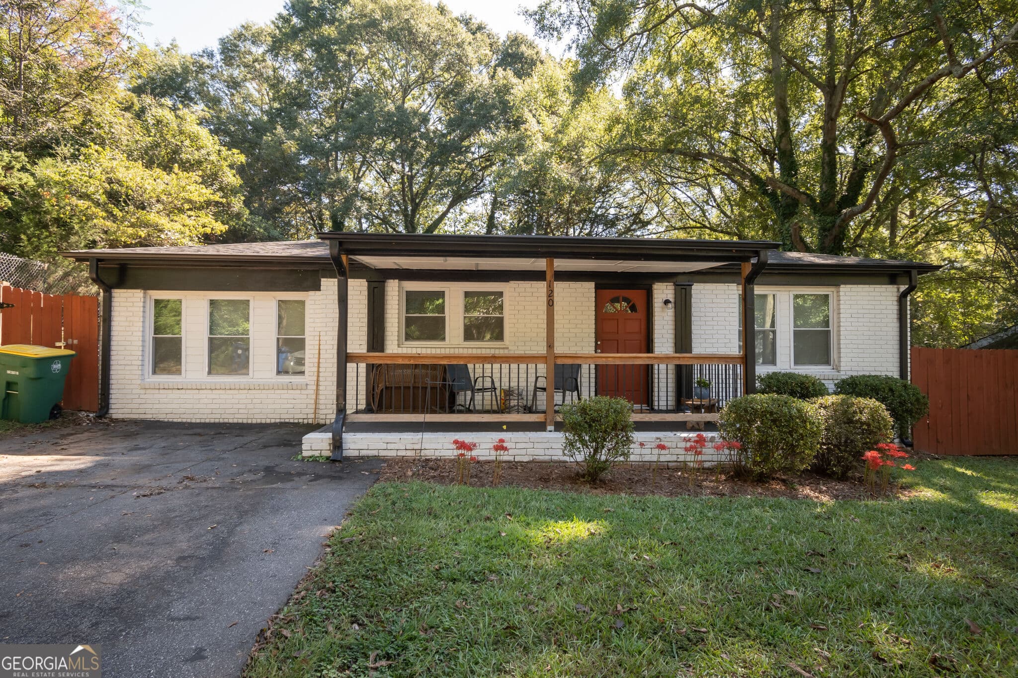 3 bedroom, 2 bathroom single family residence for rent at 120 Hillside Street, Athens, GA 30601 for $2,400 a month — photo 2