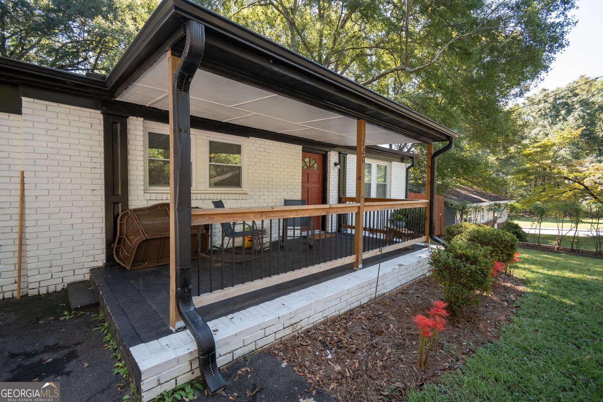 3 bedroom, 2 bathroom single family residence for rent at 120 Hillside Street, Athens, GA 30601 for $2,400 a month — photo 4