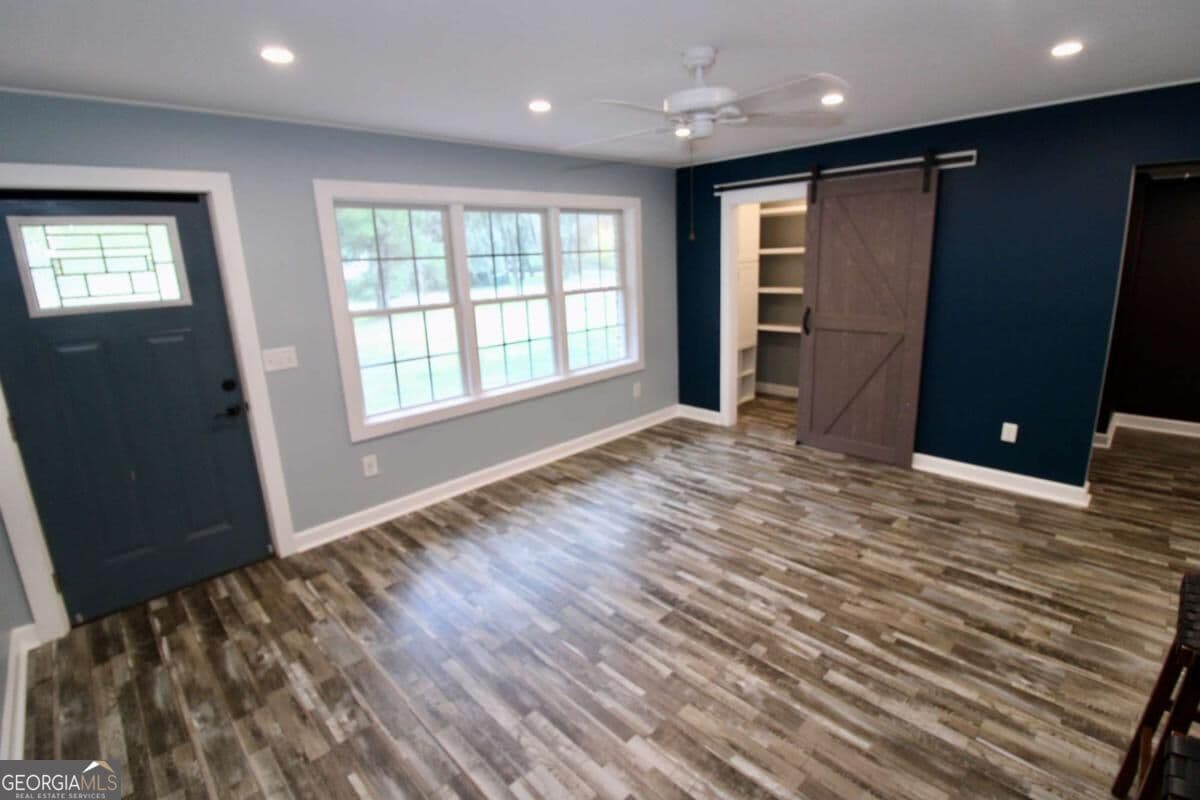 3 bedroom, 3.5 bathroom, 2,274 sq ft single family residence for rent at 303 Mahan Street, St. Marys, GA 31558 for $2,700 a month — photo 3