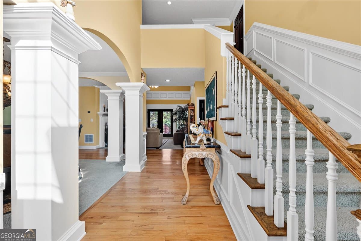 5 bedroom, 4.5 bathroom, 6,633 sq ft single family residence for sale at 518 River Overlook, Forsyth, GA 31029 — photo 5